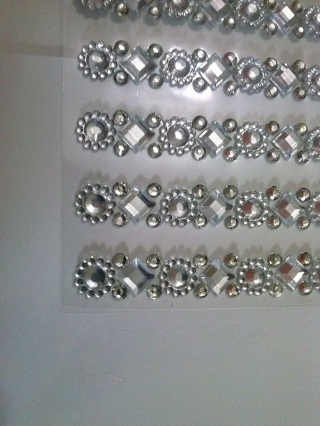 Strass variados